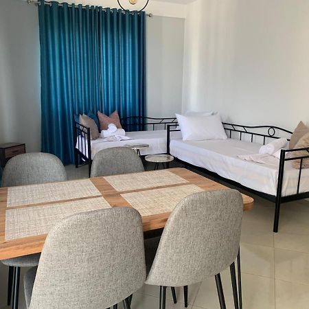 Mediterranean Apartments Химар Екстериор снимка