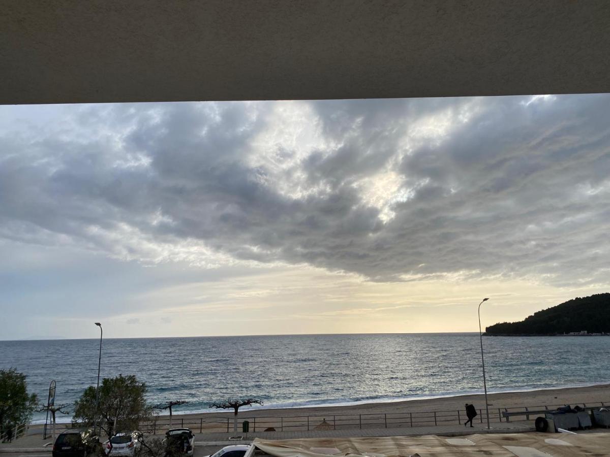 Mediterranean Apartments Химар Екстериор снимка